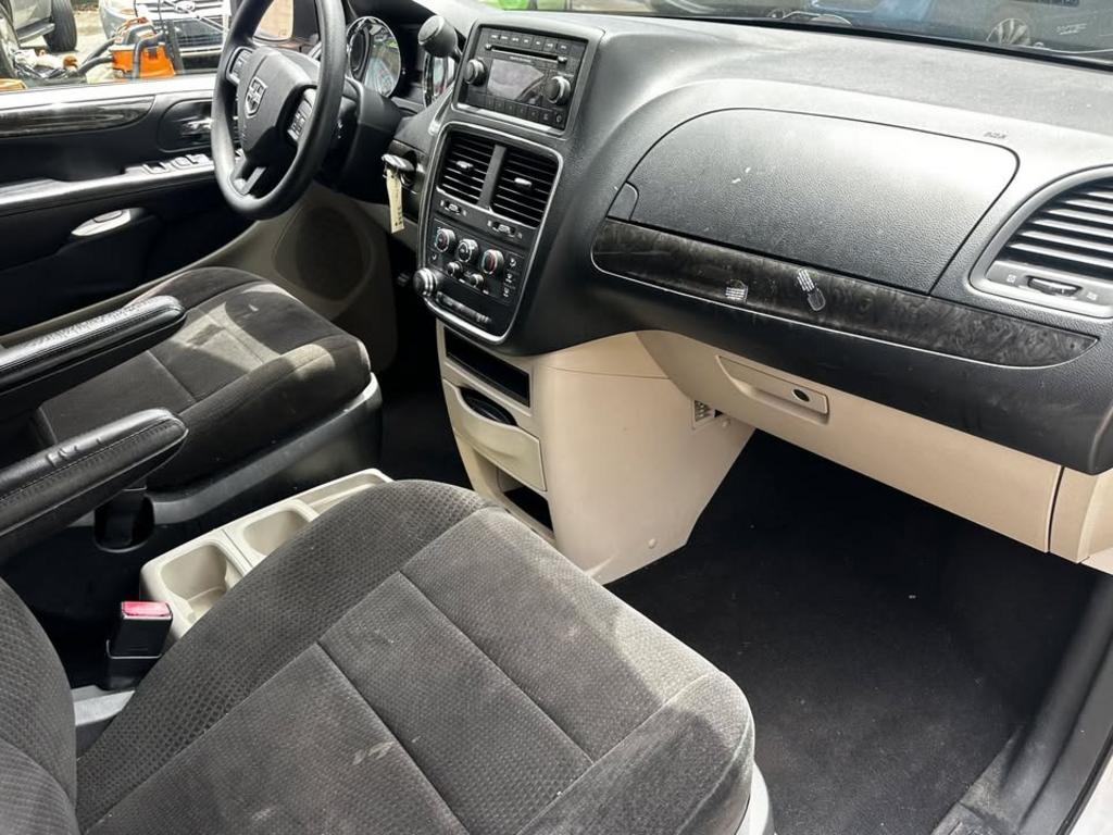 2012 Dodge Grand Caravan SE - Photo 13